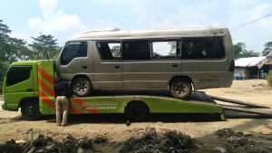 Cari jasa derek mobil Tanjung barat