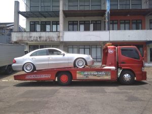 Butuh jasa derek towing Poltangan